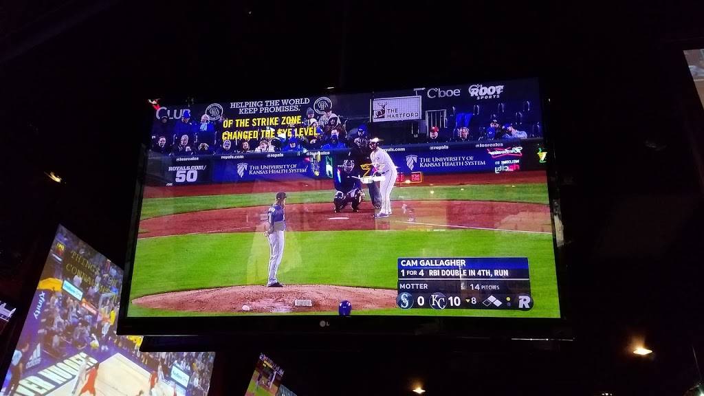 Buffalo Wild Wings | meal takeaway | 1200 NE Broadway St #20, Portland, OR 97232, USA | 5034328179 OR +1 503-432-8179