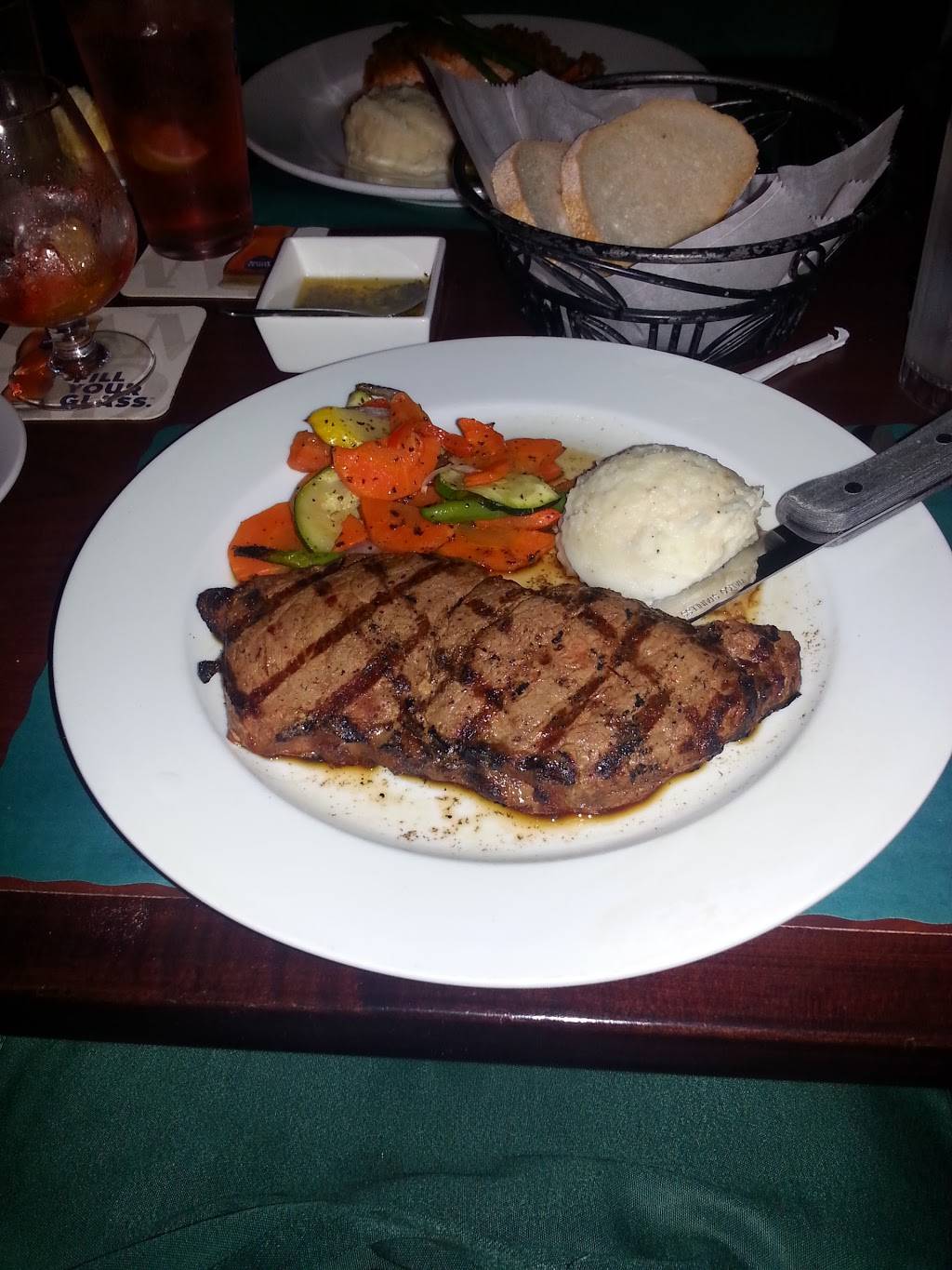 One Fifty Central | restaurant | 150 Central St, Bristol, CT 06010, USA | 8602617009 OR +1 860-261-7009