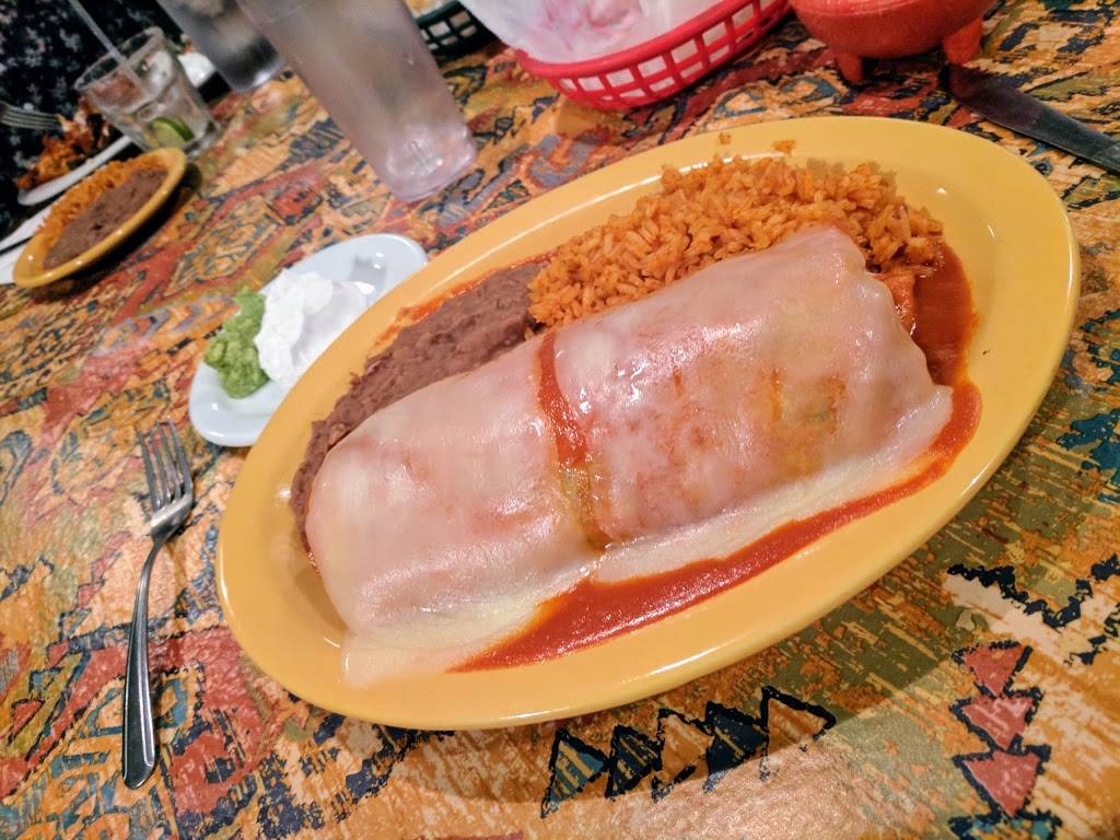 La Siesta | restaurant | 180 Kennedy Dr, Bradley, IL 60915, USA | 8159390074 OR +1 815-939-0074