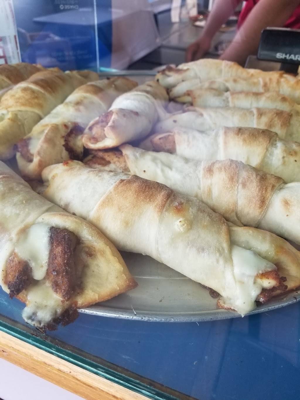 Saccones Pizzeria | restaurant | 56 6th St, New Rochelle, NY 10801, USA | 9146368282 OR +1 914-636-8282