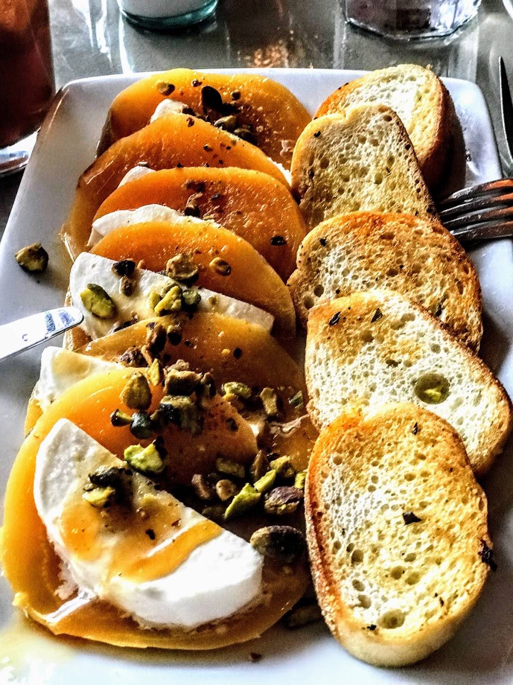 Limeport Inn | restaurant | 1505 Limeport Pike, Limeport, PA 18060, USA | 6109671810 OR +1 610-967-1810