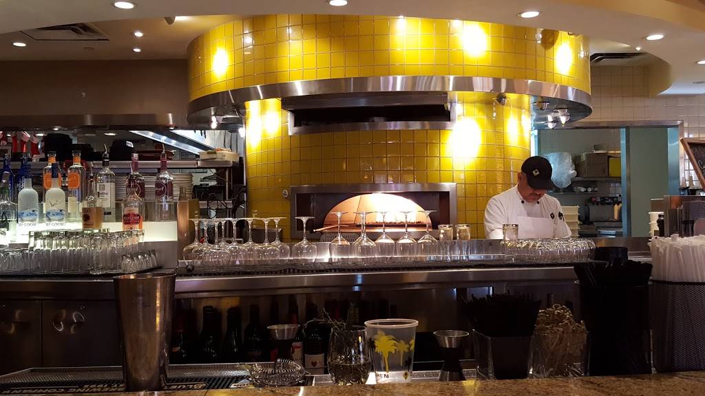 California Pizza Kitchen | restaurant | 2000 E Rio Salado Pkwy #1253, Tempe, AZ 85281, USA | 4809670498 OR +1 480-967-0498