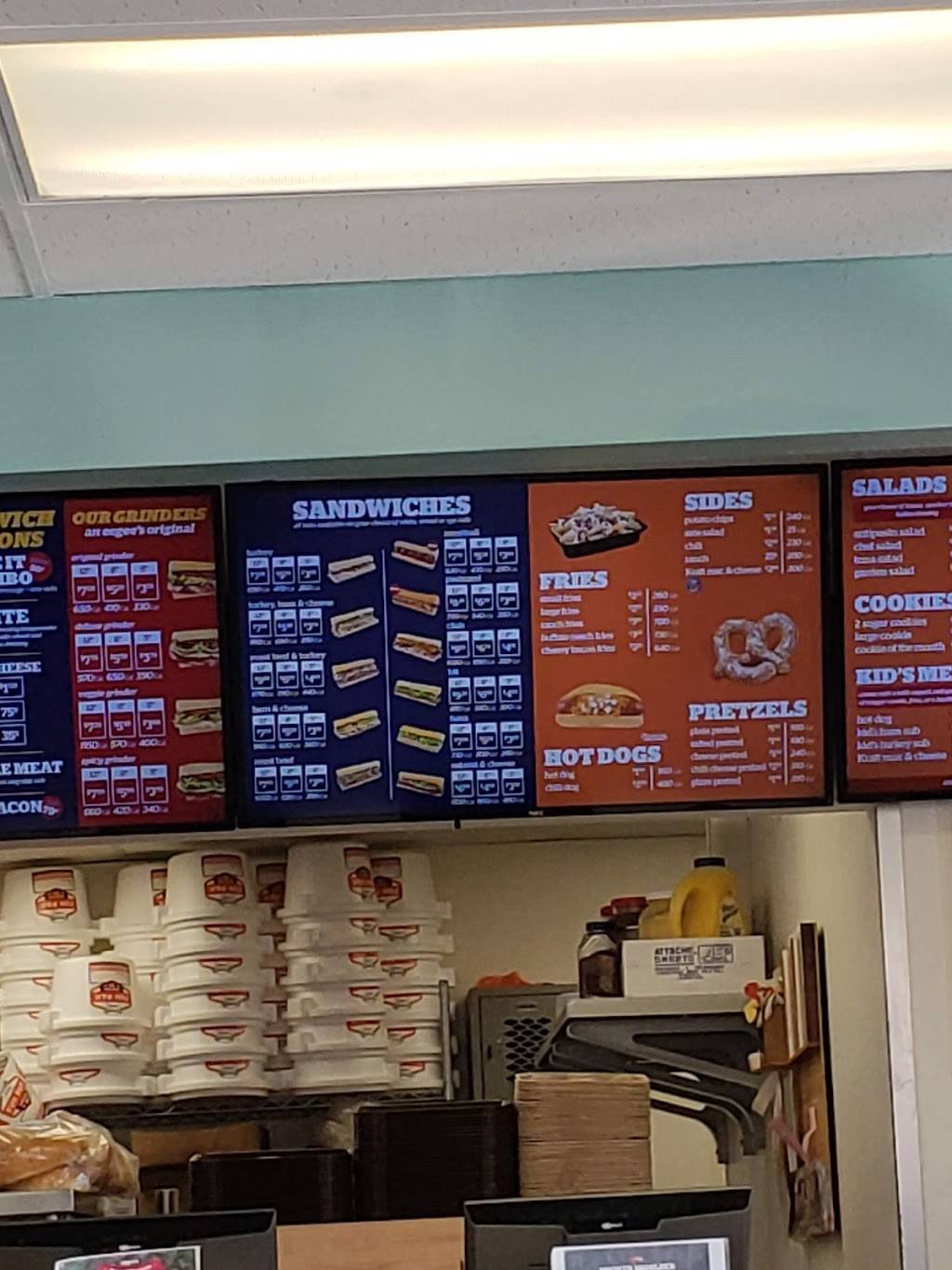 Eegees | restaurant | 8320 E Broadway Blvd, Tucson, AZ 85710, USA | 5207337977 OR +1 520-733-7977