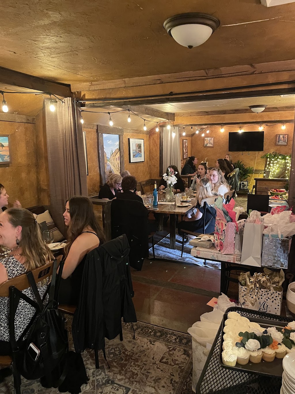 La Uva Fortuna Farms | restaurant | 16712 NE 219th St, Battle Ground, WA 98604, USA | 3606064303 OR +1 360-606-4303