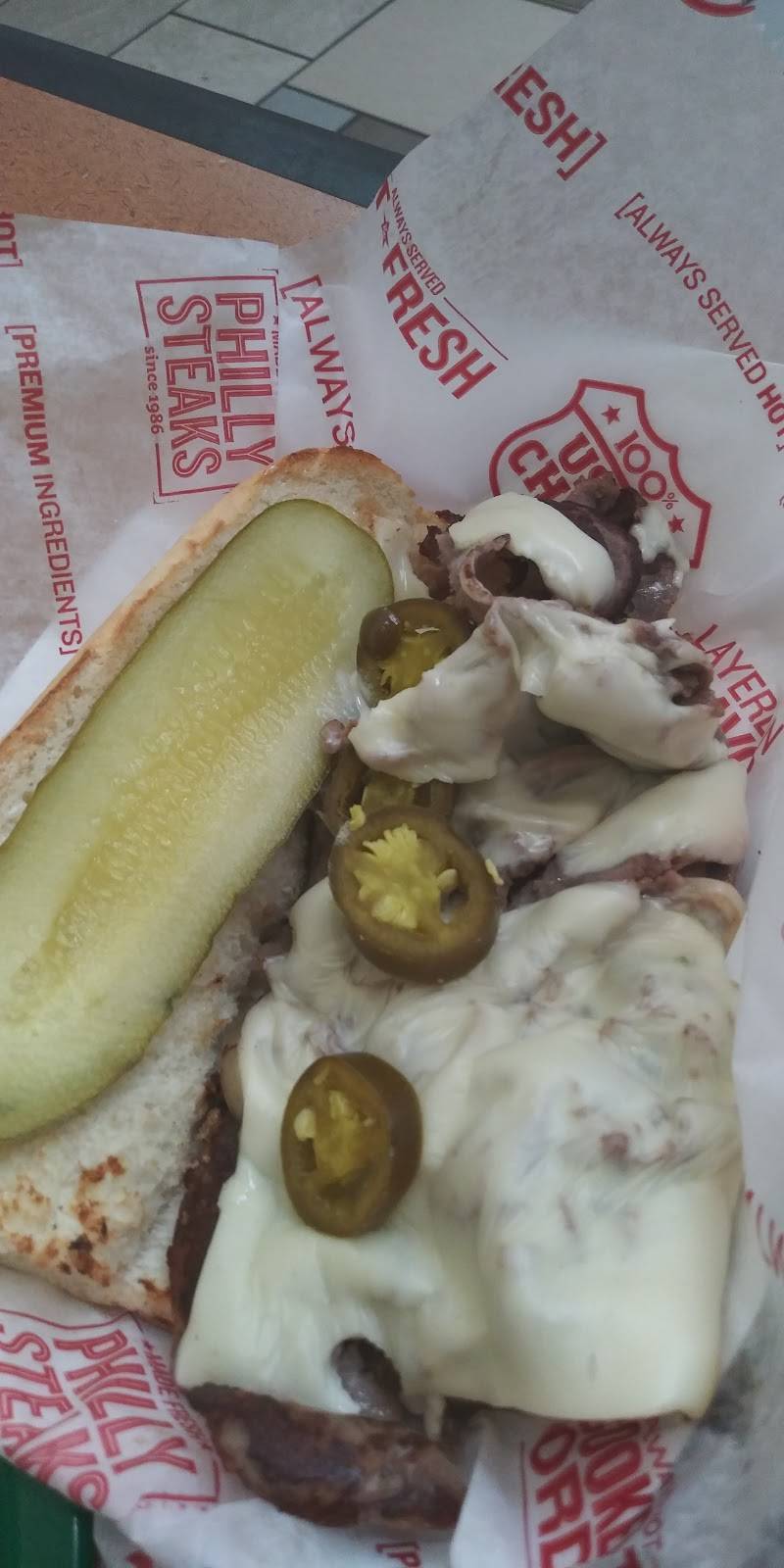 Charleys Philly Steaks | restaurant | 11523 W 95th St, Overland Park, KS 66214, USA | 9134922600 OR +1 913-492-2600