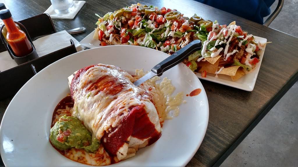 Yo! Salsa | restaurant | 2 W Pearce Blvd, Wentzville, MO 63385, USA | 6368568444 OR +1 636-856-8444