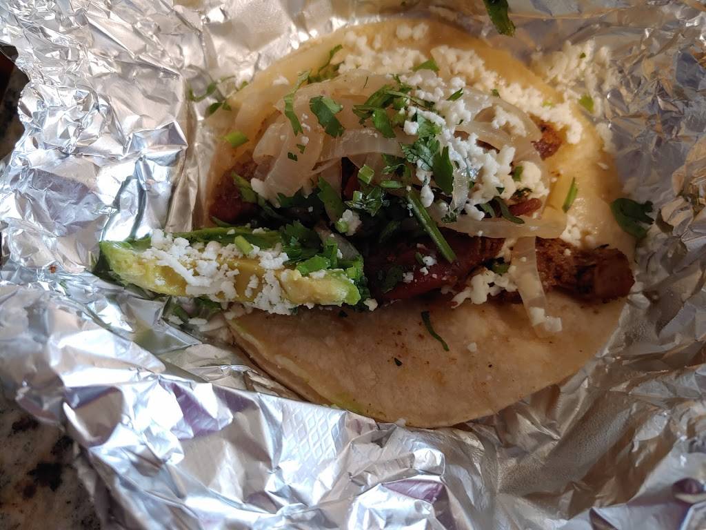 LAZ TREZ REYNAZ | restaurant | 11250 Veterans Memorial Dr, Houston, TX 77067, USA | 2819486511 OR +1 281-948-6511