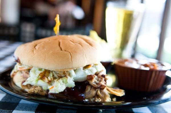 Germantown Commissary | restaurant | 2290 S Germantown Rd, Germantown, TN 38138, USA | 9017545540 OR +1 901-754-5540