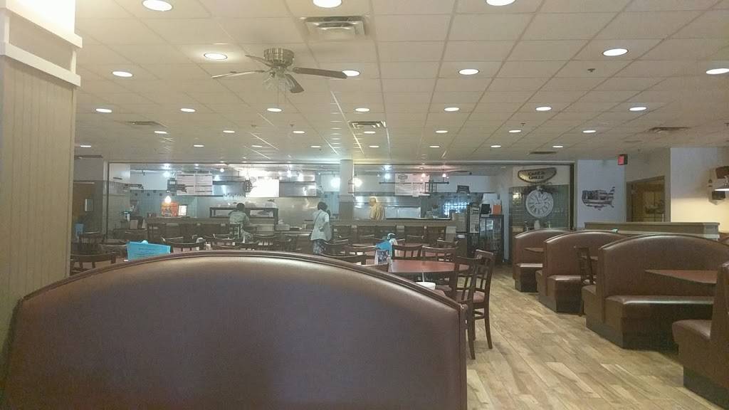 Moody Field Club | restaurant | 4251 George St, Valdosta, GA 31605, USA | 2292574530 OR +1 229-257-4530