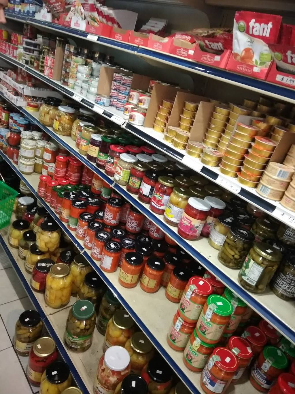 Euro Grill & Café | restaurant | 2719 Central Ave, Charlotte, NC 28205, USA | 7043439828 OR +1 704-343-9828