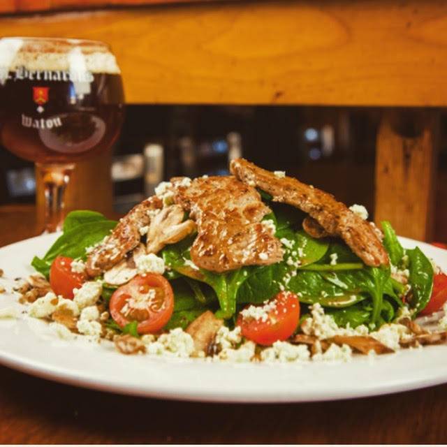 Blue Dog Beer Tavern | restaurant | 4524 Saugus Ave, Sherman Oaks, CA 91403, USA | 8189902583 OR +1 818-990-2583