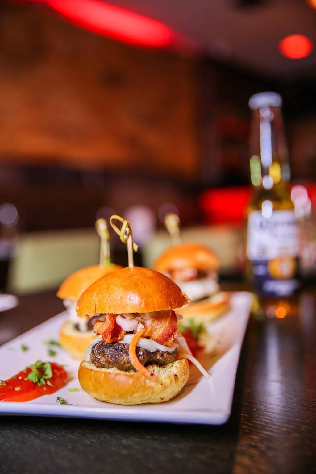 Social 59 Eatery & Lounge | restaurant | 512 59th St, West New York, NJ 07093, USA | 2017515999 OR +1 201-751-5999