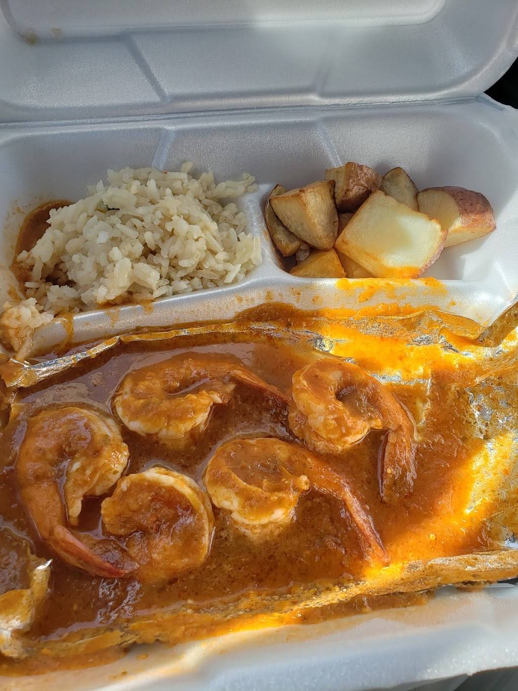 Tampico Restaurant | restaurant | 3355 Whittier Blvd, Los Angeles, CA 90023, USA | 3232642863 OR +1 323-264-2863