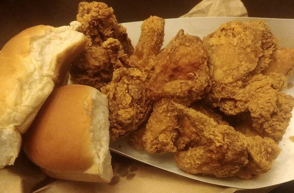 Balls Fried Chick-N | restaurant | 606 Enterprise Blvd, Lake Charles, LA 70601, USA | 3374330226 OR +1 337-433-0226