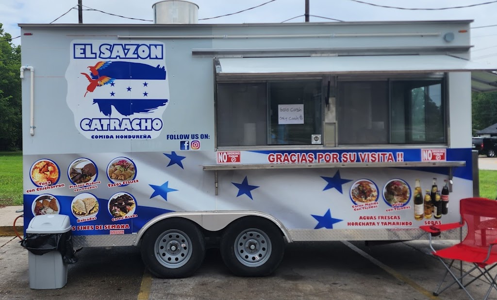 El Sazon Catracho | restaurant | 575 Aldine Mail Rte Rd, Houston, TX 77037, USA | 3464482573 OR +1 346-448-2573
