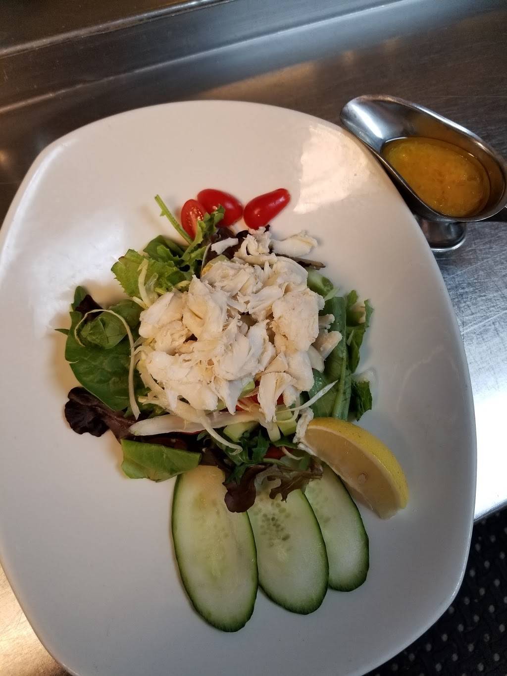 Tin Fish | restaurant | 18201 S Harlem Ave, Tinley Park, IL 60477, USA | 7085320200 OR +1 708-532-0200