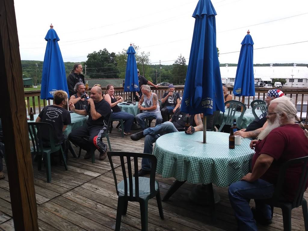 Yankee Lake | restaurant | 1900 OH-7, Brookfield Township, OH 44403, USA | 3304488866 OR +1 330-448-8866