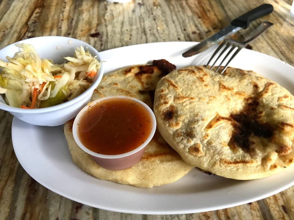 La Flor Pupusas Grill | restaurant | 2454 Loma Vista Dr, Sacramento, CA 95825, USA | 9164871549 OR +1 916-487-1549