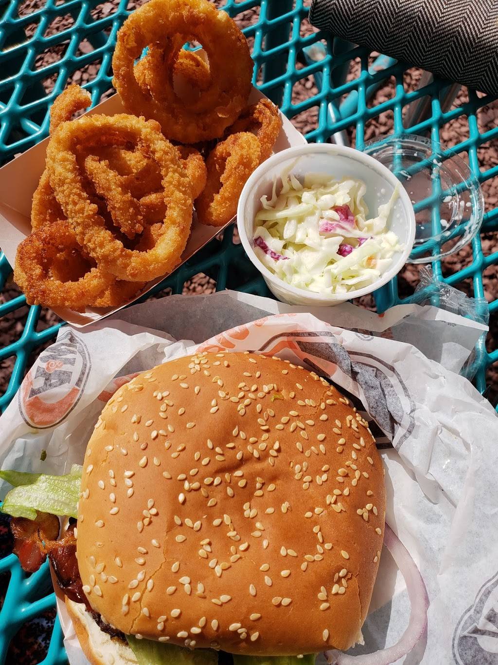 A&W Restaurant | restaurant | 2208 U.S. 9, Lake George, NY 12845, USA | 5186684681 OR +1 518-668-4681