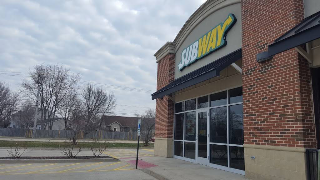 Subway | restaurant | 3132 W Iles Ave, Springfield, IL 62704, USA | 2175465900 OR +1 217-546-5900