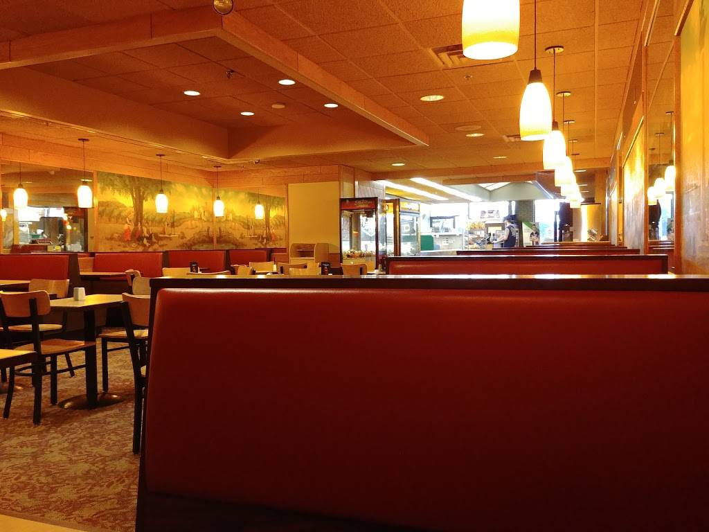 Papa Ginos | restaurant | 1422 Washington St, Hanover, MA 02339, USA | 7818262371 OR +1 781-826-2371