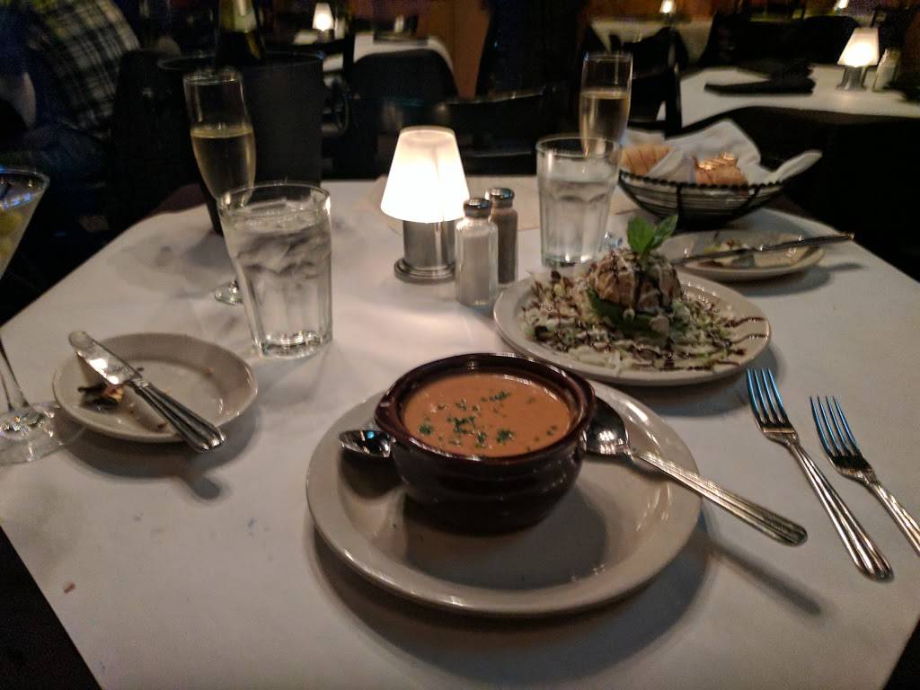 Elliotts Seafood Grille | restaurant | 6690 N Northwest Hwy, Chicago, IL 60631, USA | 7737755277 OR +1 773-775-5277