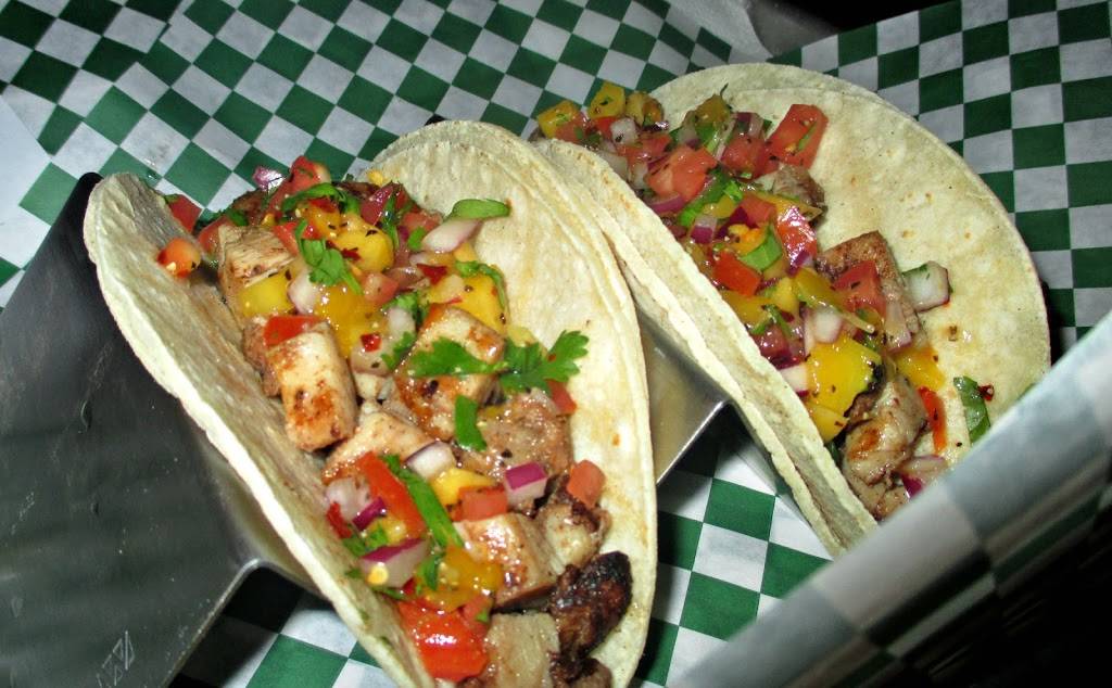 Oak Hills Tavern. | restaurant | 7920 Fredericksburg Rd, San Antonio, TX 78229, USA | 2106148855 OR +1 210-614-8855