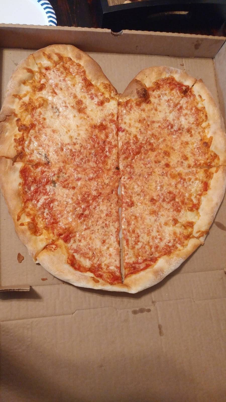 Backstreet Pizza | restaurant | 1949 County Rd 419, Chuluota, FL 32766, USA | 4073654922 OR +1 407-365-4922