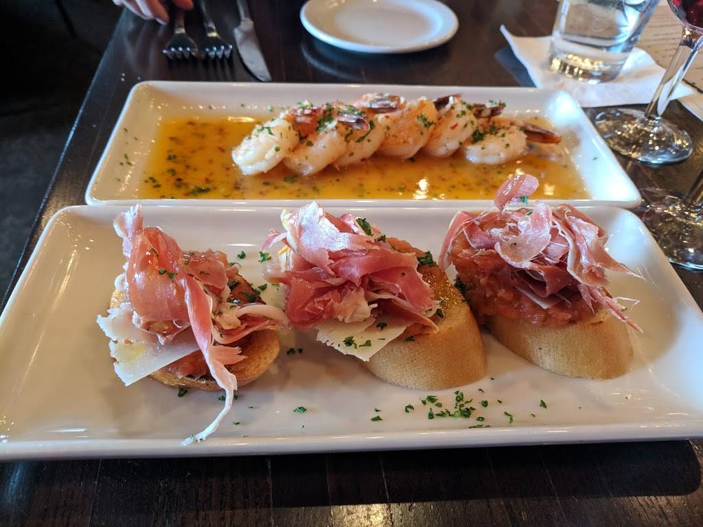 La Bodega | restaurant | 4311 W 119th St, Leawood, KS 66209, USA | 9134288272 OR +1 913-428-8272