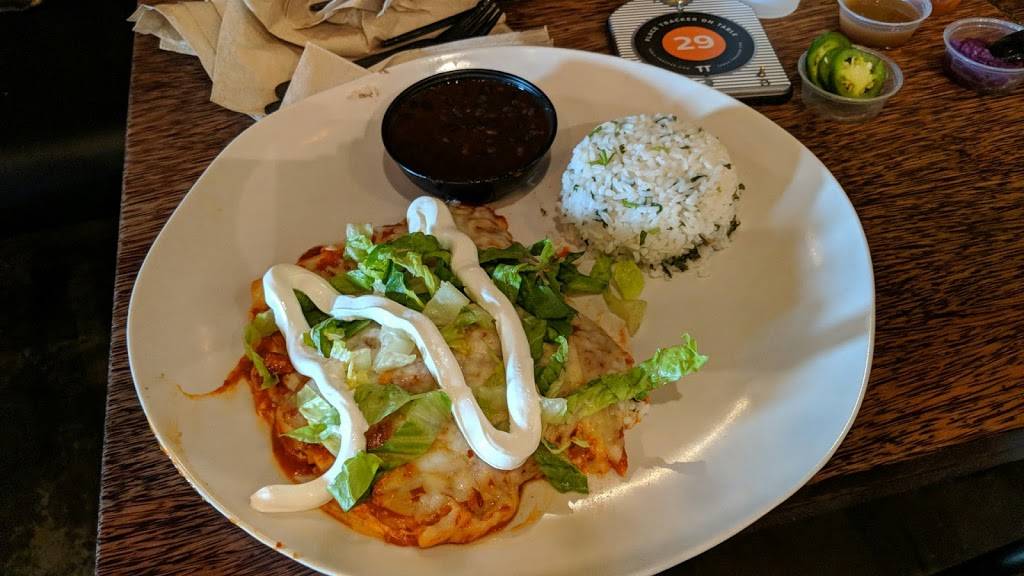 Salsa Fiesta | restaurant | 14914 Pines Boulevard Cobblestone Plaza, Pembroke Pines, FL 33027, USA | 9544320005 OR +1 954-432-0005