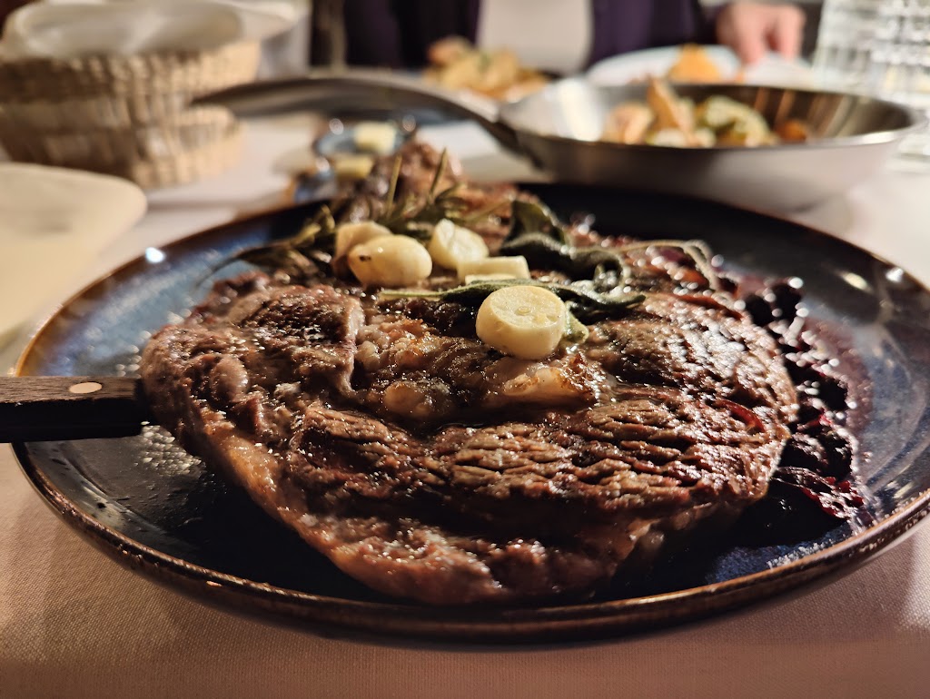 The Slough House Kitchen | restaurant | 12700 Meiss Rd, Sloughhouse, CA 95683, USA | 2792096409 OR +1 279-209-6409