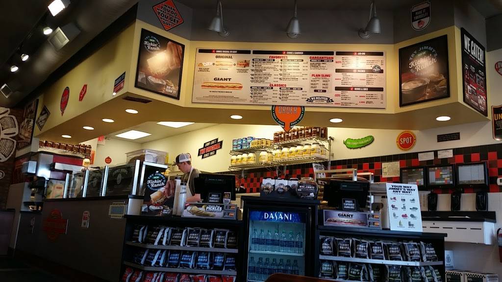 Jimmy Johns | meal delivery | 2376 Jackson St, Stoughton, WI 53589, USA | 6088737200 OR +1 608-873-7200