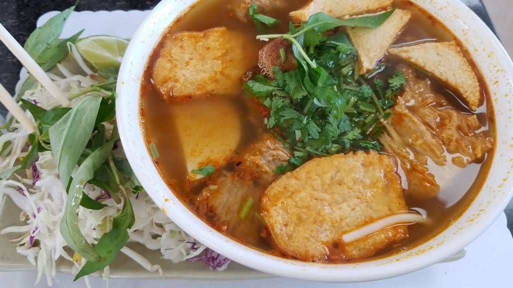 Phở Quốc Hương | restaurant | 13912 Brookhurst St, Garden Grove, CA 92843, USA | 7145301143 OR +1 714-530-1143