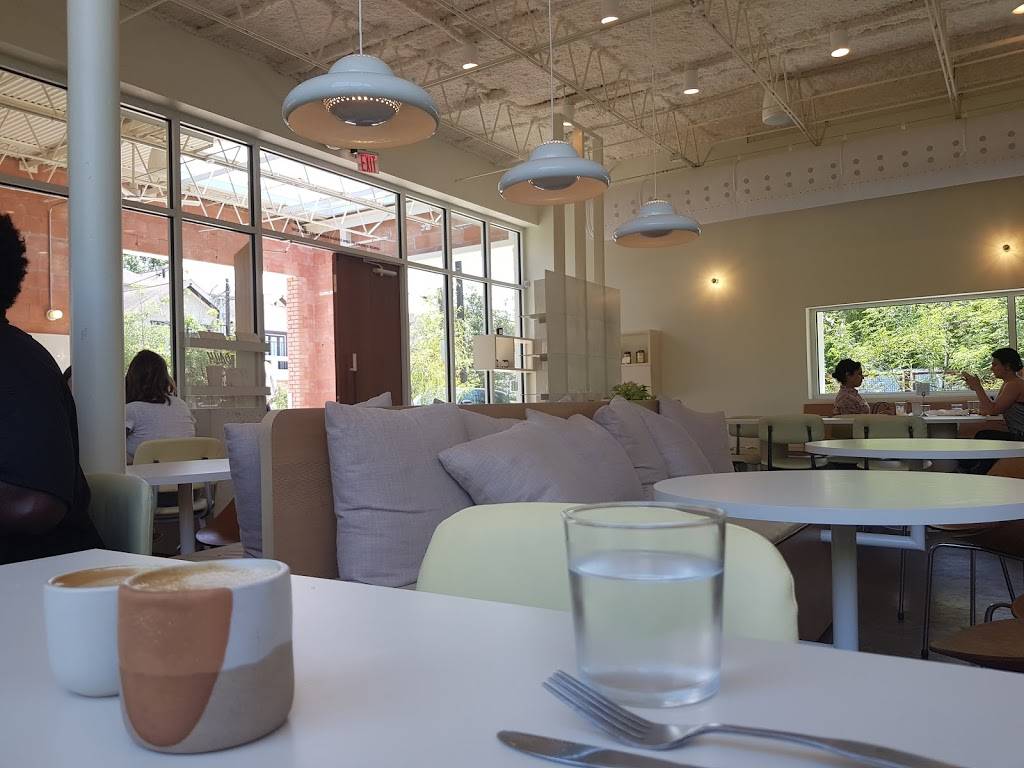 Vibrant | restaurant | 1931 Fairview St, Houston, TX 77006, USA | 8324096423 OR +1 832-409-6423