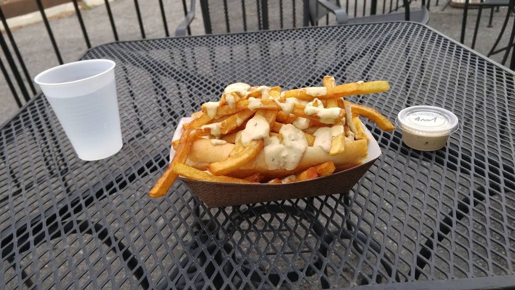 Bruges Waffles & Frites | restaurant | 2314 Highland Dr, Salt Lake City, UT 84106, USA | 8014869999 OR +1 801-486-9999