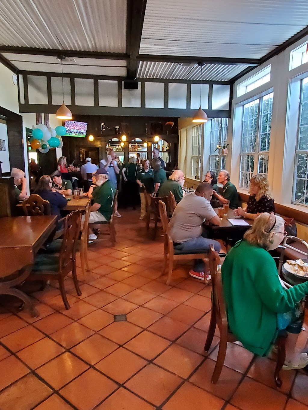 The Cottage Pub | restaurant | 3810 Broadway, San Antonio, TX 78209, USA | 2104639111 OR +1 210-463-9111