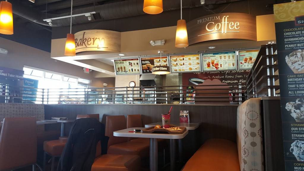 Tim Hortons | restaurant | 3334 Henry St, Norton Shores, MI 49441, USA | 2313456485 OR +1 231-345-6485