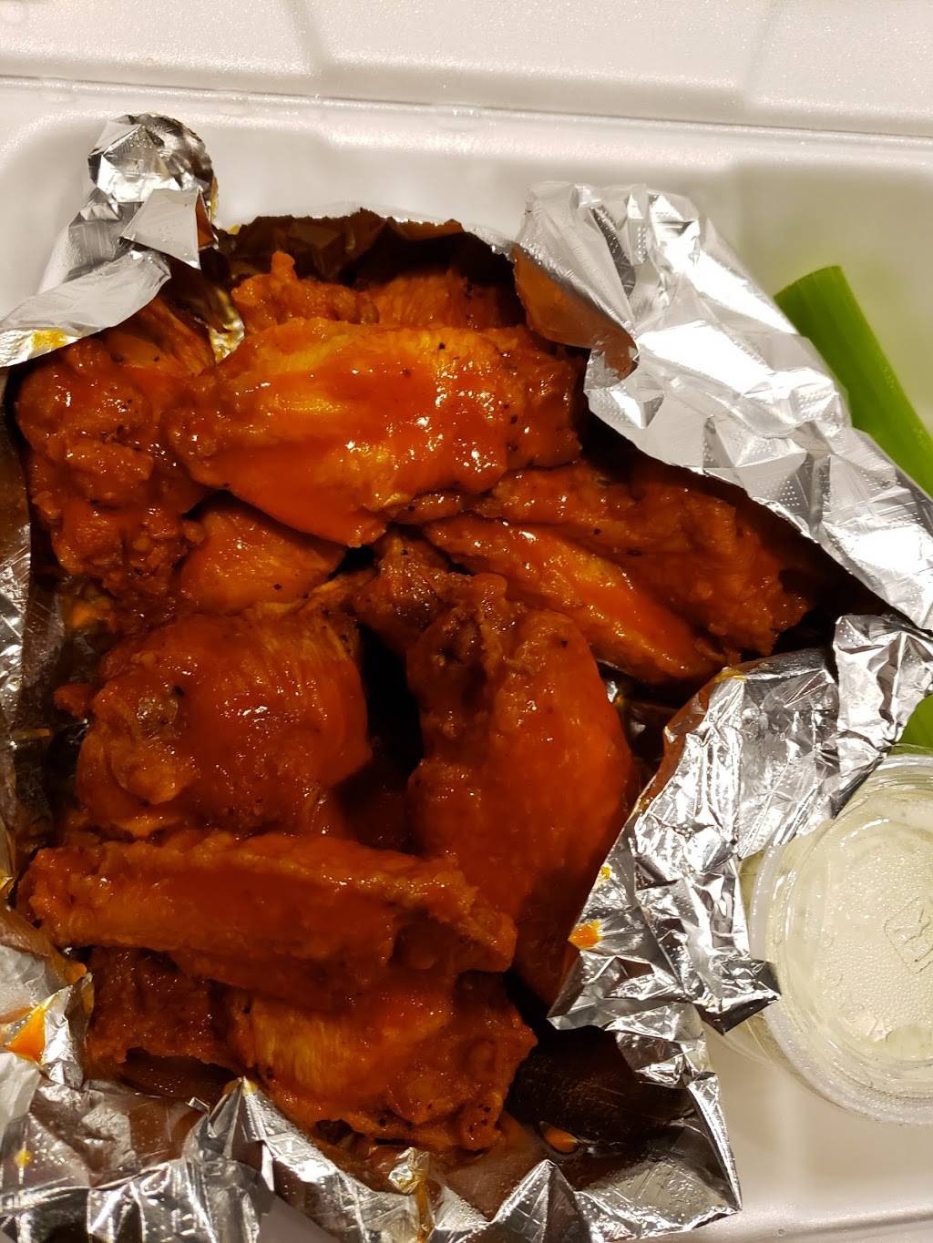Pattys Pizza and Wings | restaurant | 20205 Farm to Market 685, Pflugerville, TX 78660, USA | 5129895999 OR +1 512-989-5999