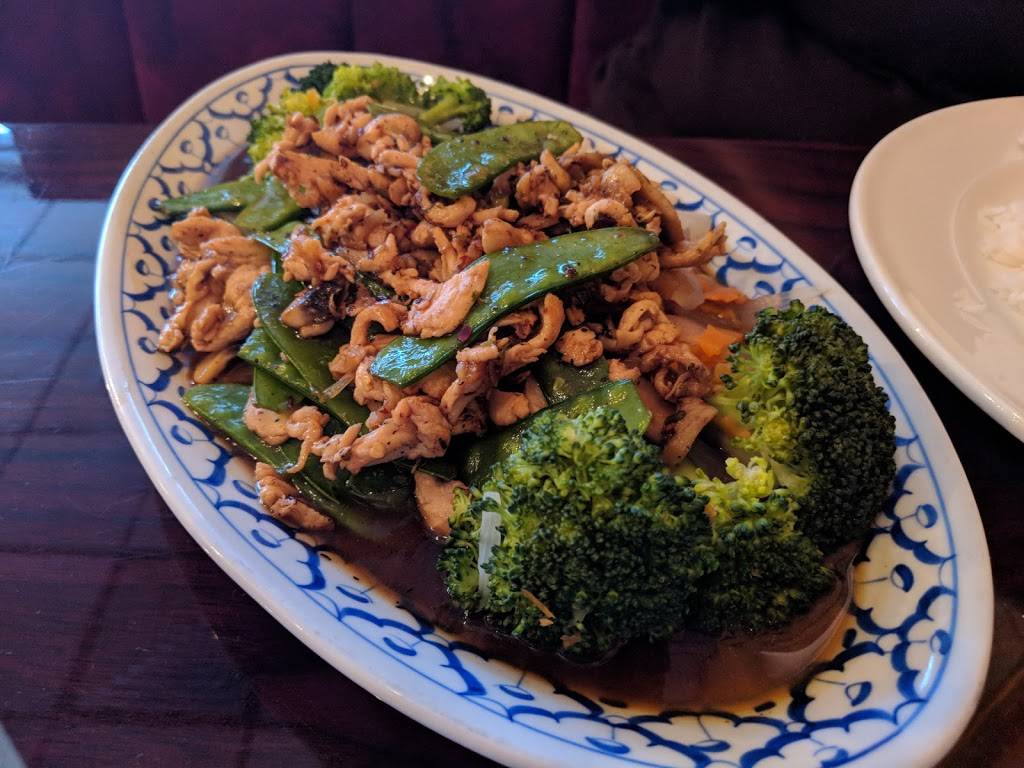 Baan Thai Restaurant | restaurant | 3235 N Anthony Blvd, Fort Wayne, IN 46805, USA | 2604712929 OR +1 260-471-2929