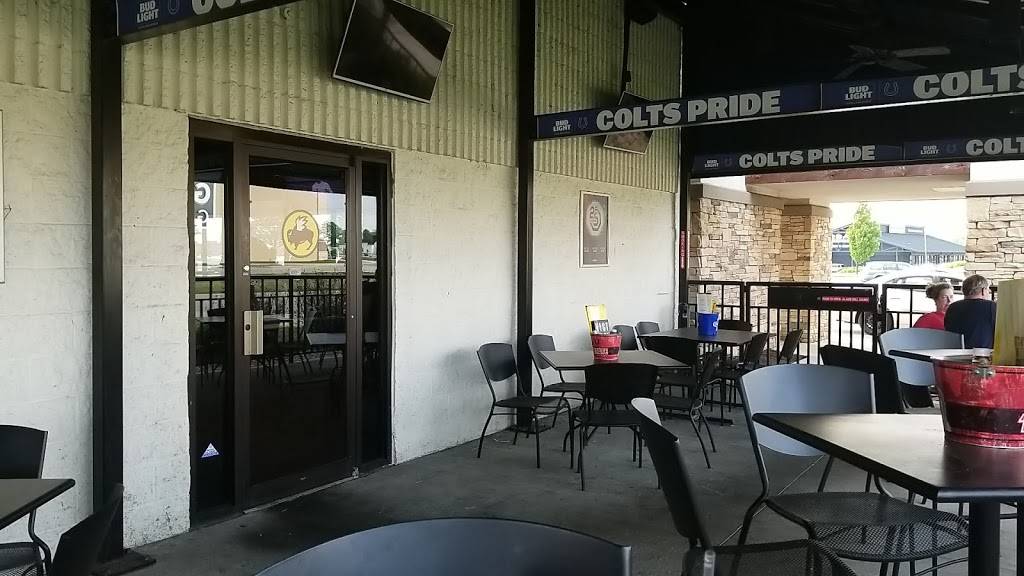 Buffalo Wild Wings | restaurant | 8440 Castleton Corner Dr, Indianapolis, IN 46250, USA | 3175772999 OR +1 317-577-2999