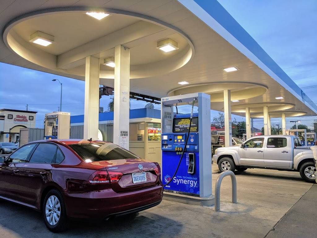 Mobil | restaurant | 9100 Sepulveda Blvd, North Hills, CA 91343, USA | 8188924797 OR +1 818-892-4797