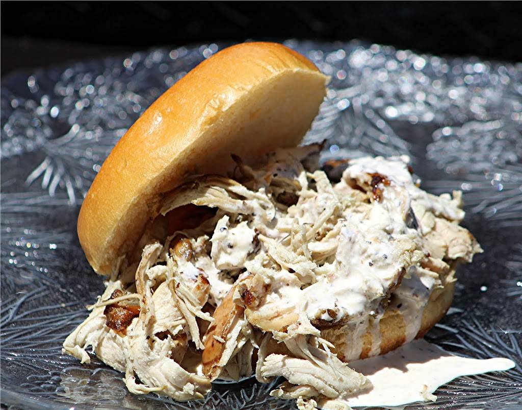 Old Red BBQ | restaurant | 1521 Concord Pike suite 301, Wilmington, DE 19803, USA | 4848818899 OR +1 484-881-8899