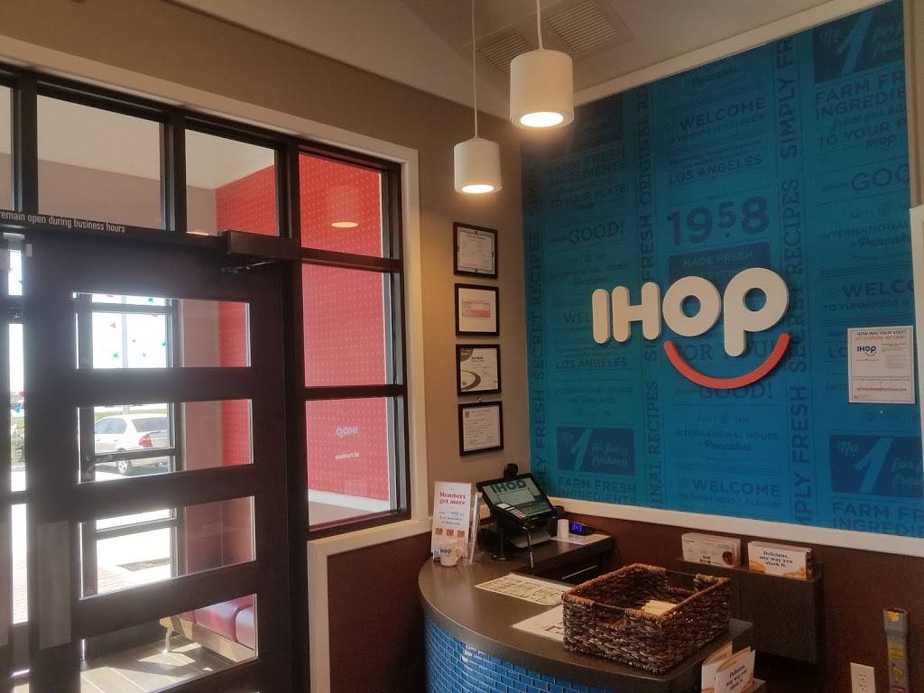 IHOP | restaurant | 3200 N Interstate 35, Denton, TX 76201, USA | 9403907051 OR +1 940-390-7051