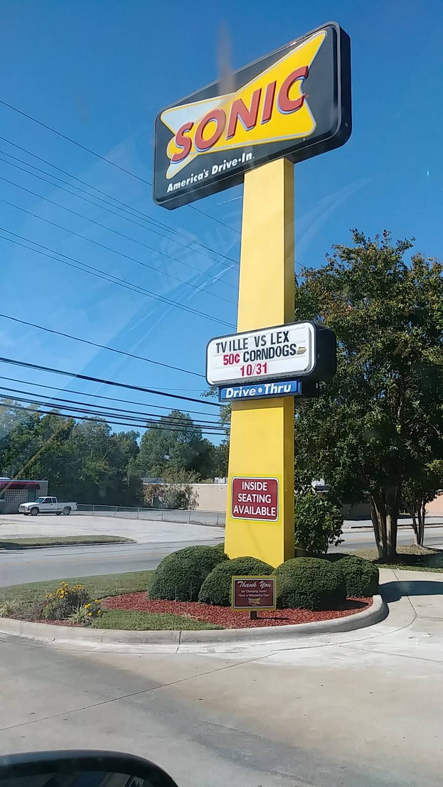 Sonic Drive-In | restaurant | 603 Randolph St, Thomasville, NC 27360, USA | 3364760064 OR +1 336-476-0064