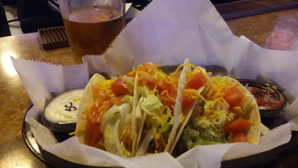 Grovewood Grill | restaurant | 5455 State Rd, Parma, OH 44134, USA | 2169544646 OR +1 216-954-4646