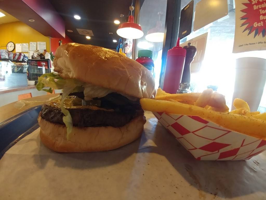 Wimpys Hamburgers | restaurant | 632 Polk St, Houston, TX 77002, USA | 7136520123 OR +1 713-652-0123