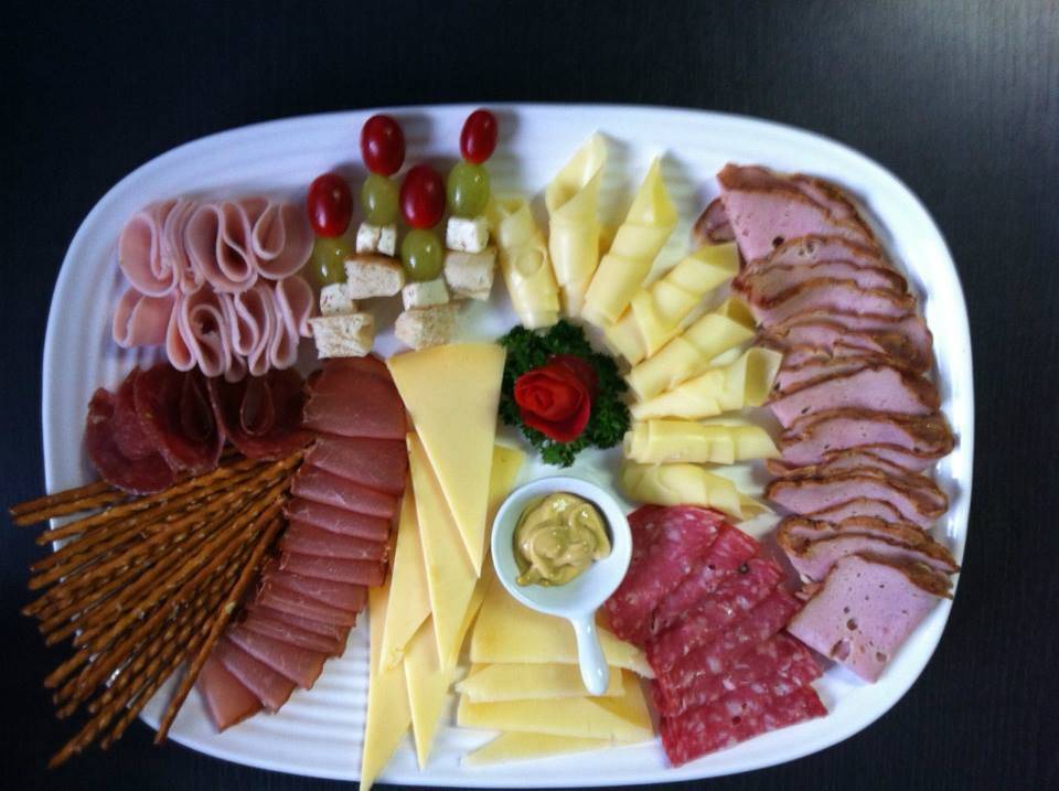 D bellas catering | restaurant | 94-10 76th St, Ozone Park, NY 11416, USA | 3472335038 OR +1 347-233-5038