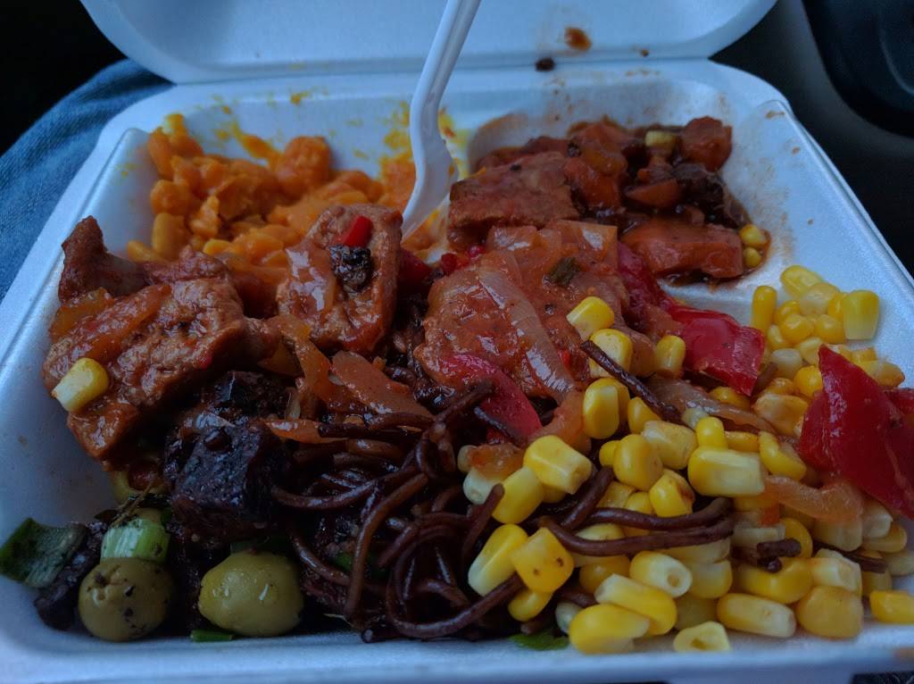 Shandals Vegetarian Cafe | restaurant | 520 Capitol Ave, Bridgeport, CT 06606, USA | 2033319777 OR +1 203-331-9777