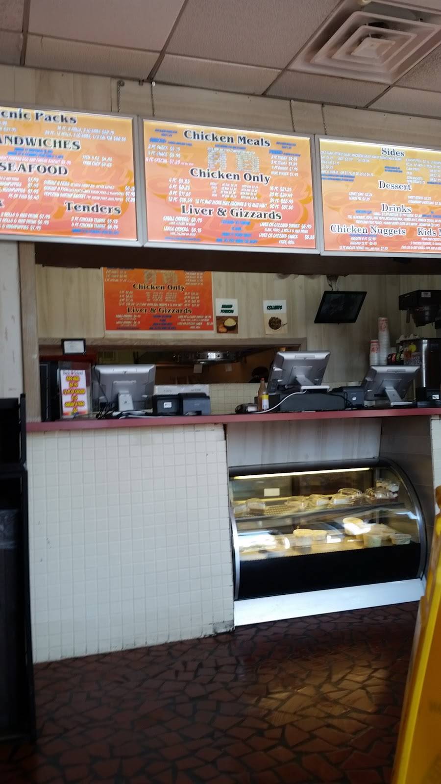 Feather n Fin | restaurant | 3601 Tidewater Dr, Norfolk, VA 23509, USA | 7576220099 OR +1 757-622-0099