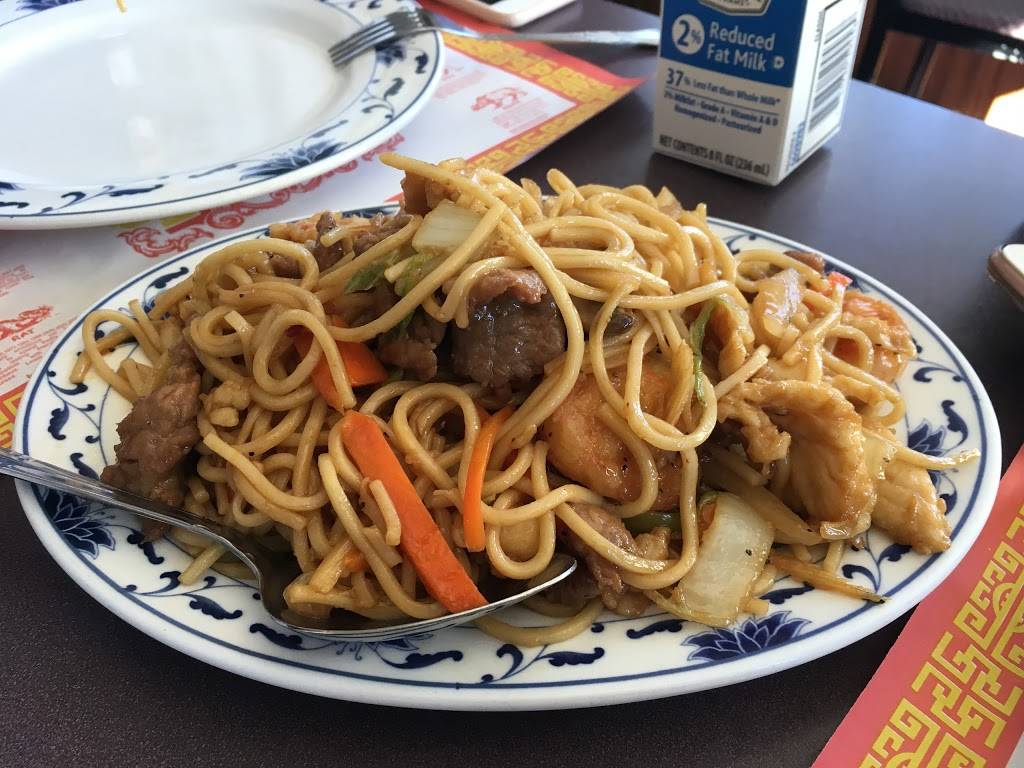 Beking Chinese Restaurant | restaurant | 205 N 4th St, Tomahawk, WI 54487, USA | 7154532452 OR +1 715-453-2452